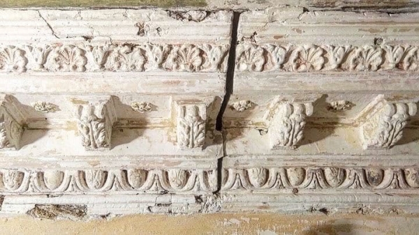 В Лютеранском переулке продолжается реставрация старинной росписи — специалисты просят о помощи
