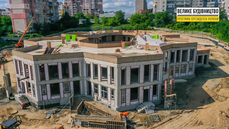 У межах «Великого будівництва» у Рівному зводять дитсадок за унікальним проєктом: фото