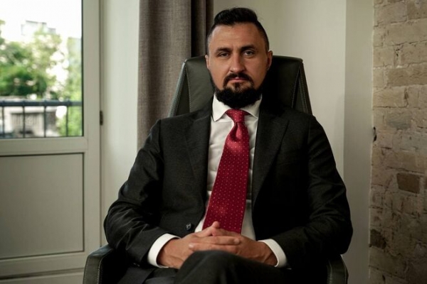 
Кабмин назначил бывшего менеджера Ахметова главой Укрзализныци – СМИ
