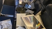 
Бортпроводники пытались провезти в Украину "айфонов" и MacBook на $100 тыс. – прятали в еде и мусоре
