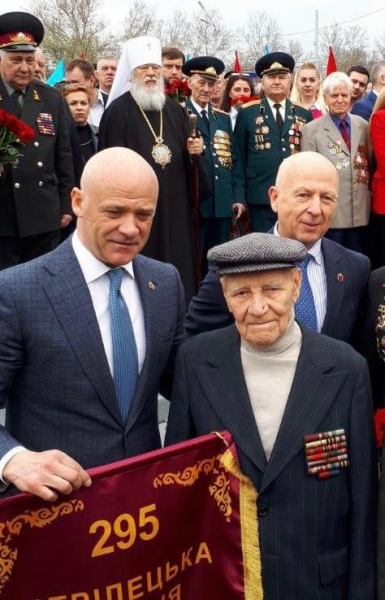 На 99-м году жизни умер один из освободителей Одессы Николай Гридасов