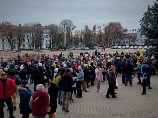 По всей Украине прошли протесты «антивакцинаторов»: все подробности