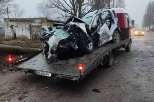 Под Одессой из-за тумана произошло смертельное ДТП: авто разорвало пополам