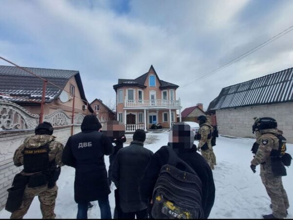 
Граждан обворовали на миллионы гривен под видом инвестиций в криптовалюту &ndash; видео
