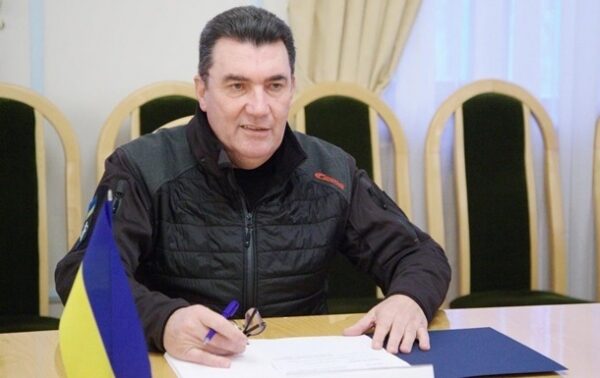 Данилов: Не видим угрозы наступления России Данилов: Не видим угрозы наступления России