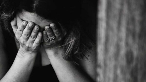 В Харькове полиция разыскивает насильника 17-летней девушки: фоторобот В Харькове полиция разыскивает насильника 17-летней девушки: фоторобот