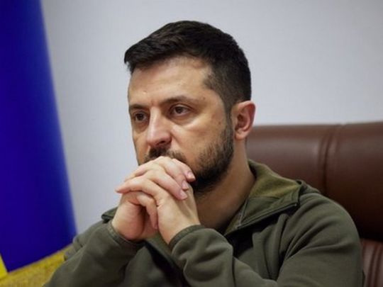 «Хіба фосфорні бомби і обстріли атомних станцій не заслуговують на нафтове ємбарго?» — Зеленський поставив питання Заходу