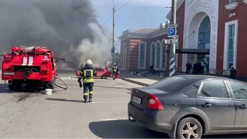 У Краматорську шукають «швидкі» для евакуації поранених на вокзалі до Дніпра