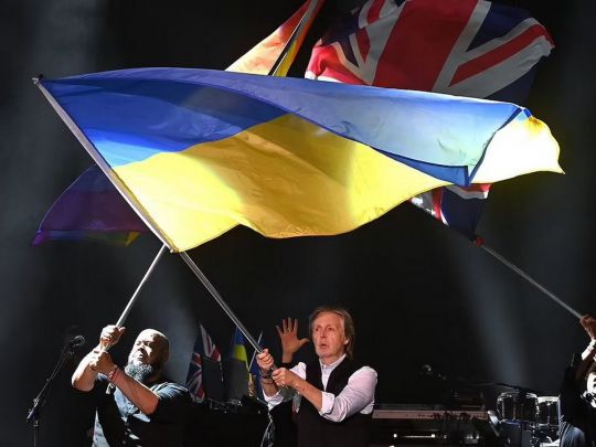 Kalush Orchestra виступили на фестивалі в Гластонбері на одній сцені з Полом Маккартні