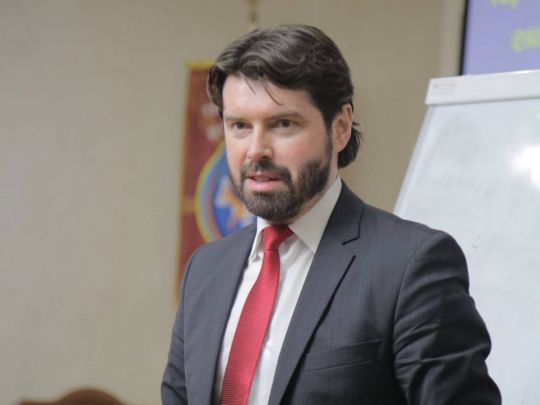 Чи&nbsp;повернуться курси долара та&nbsp;євро на&nbsp;довоєнний рівень: розповідає економіст Андрій Новак
