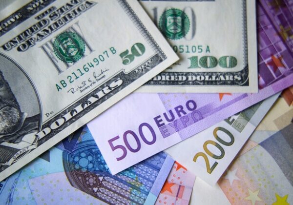 Курс валют в Украине 30 июня 2024 года: сколько стоит доллар и евро