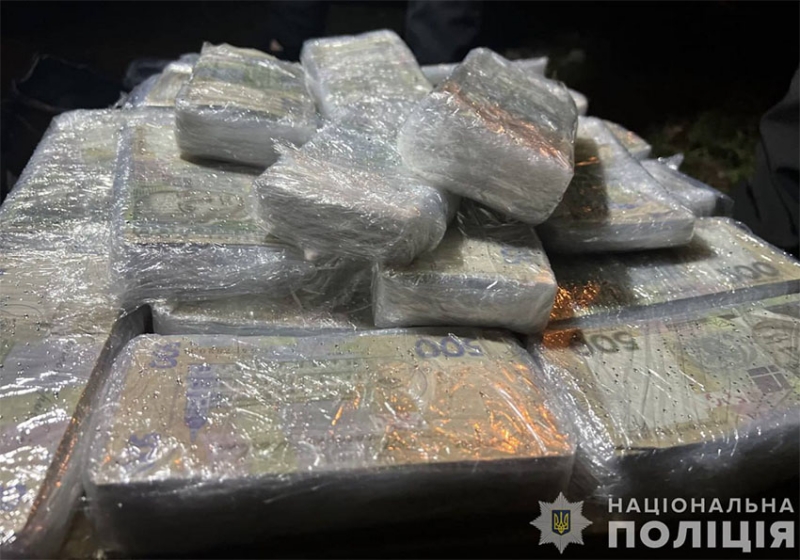 «Замовила» ліквідацію ексчоловіка та його родини: у Запоріжжі поліцейські попередили потрійне вбивство