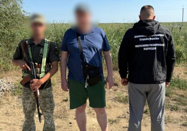 Притворялся бойцом, чтобы выехать из Украины: в Одесской области задержали беглеца Притворялся бойцом, чтобы выехать из Украины: в Одесской области задержали беглеца