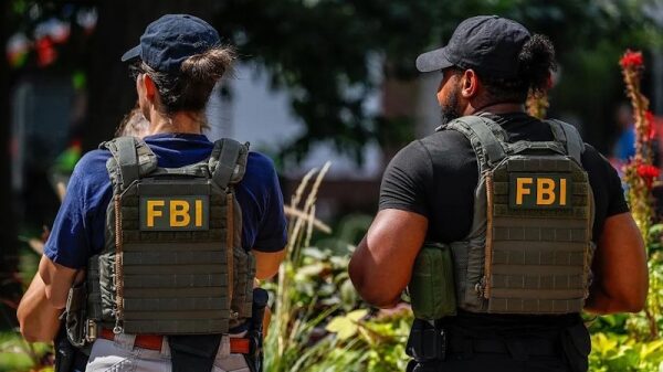 ФБР увольняет агентов за участие в протестах памяти Джорджа Флойда