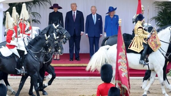 Король Чарльз и Трамп подчеркнули значимость особых отношений между Великобританией и США Король Чарльз и Трамп подчеркнули значимость особых отношений между Великобританией и США