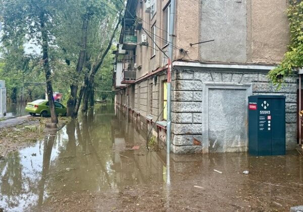 Трагедия из-за непогоды: количество погибших в Одессе возросло до десяти Трагедия из-за непогоды: количество погибших в Одессе возросло до десяти
