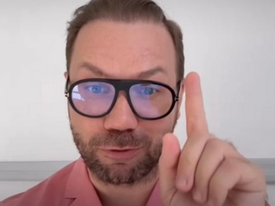 Залишаються &laquo;вічними&raquo;: відомий дизайнер назвав речі, які ніколи не&nbsp;вийдуть з&nbsp;моди
