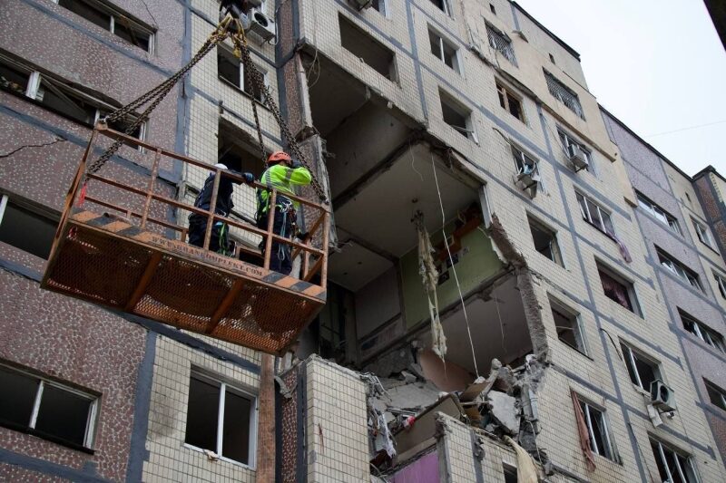 Вночі росіяни атакували нафтогазову та&nbsp;залізничну інфраструктуру України: які регіони постраждали найбільше (фото, відео)