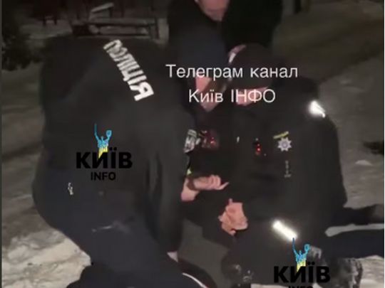 Поліцію звинуватили у&nbsp;смерті киянина під час затримання: що&nbsp;кажуть правоохоронці (відео)