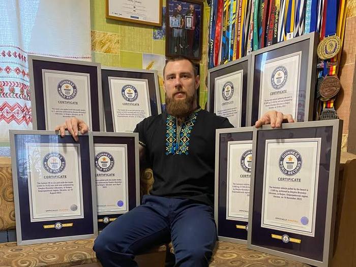 &laquo;Попередній рекорд протримався аж&nbsp;12 років, і&nbsp;я&nbsp;його перевершив&raquo;: силач з&nbsp;Дніпра своїм досягненням підкорив Книгу рекордів Гіннеса