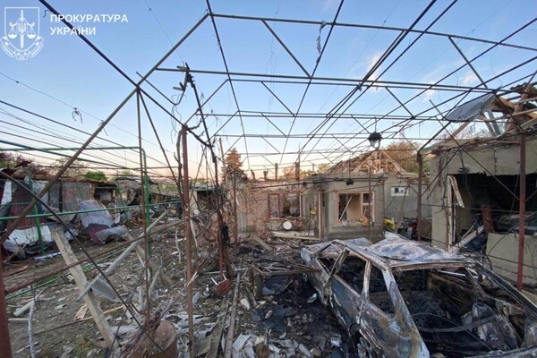РФ нанесла удары по Одесчине: пострадали люди, загорелось судно