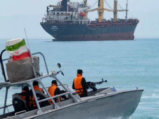 Іран не&nbsp;відмовиться від контролю над Ормузькою протокою: іранські військові зробили заяву