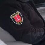В Одессе мужчина с шевроном патрульного слушал российскую музыку: что говорят в полиции