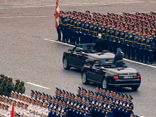 Встигнути за&nbsp;45 хвилин: сьогоднішній &laquo;парад побєди&raquo; у&nbsp;москві виявився найкоротшим в&nbsp;історії